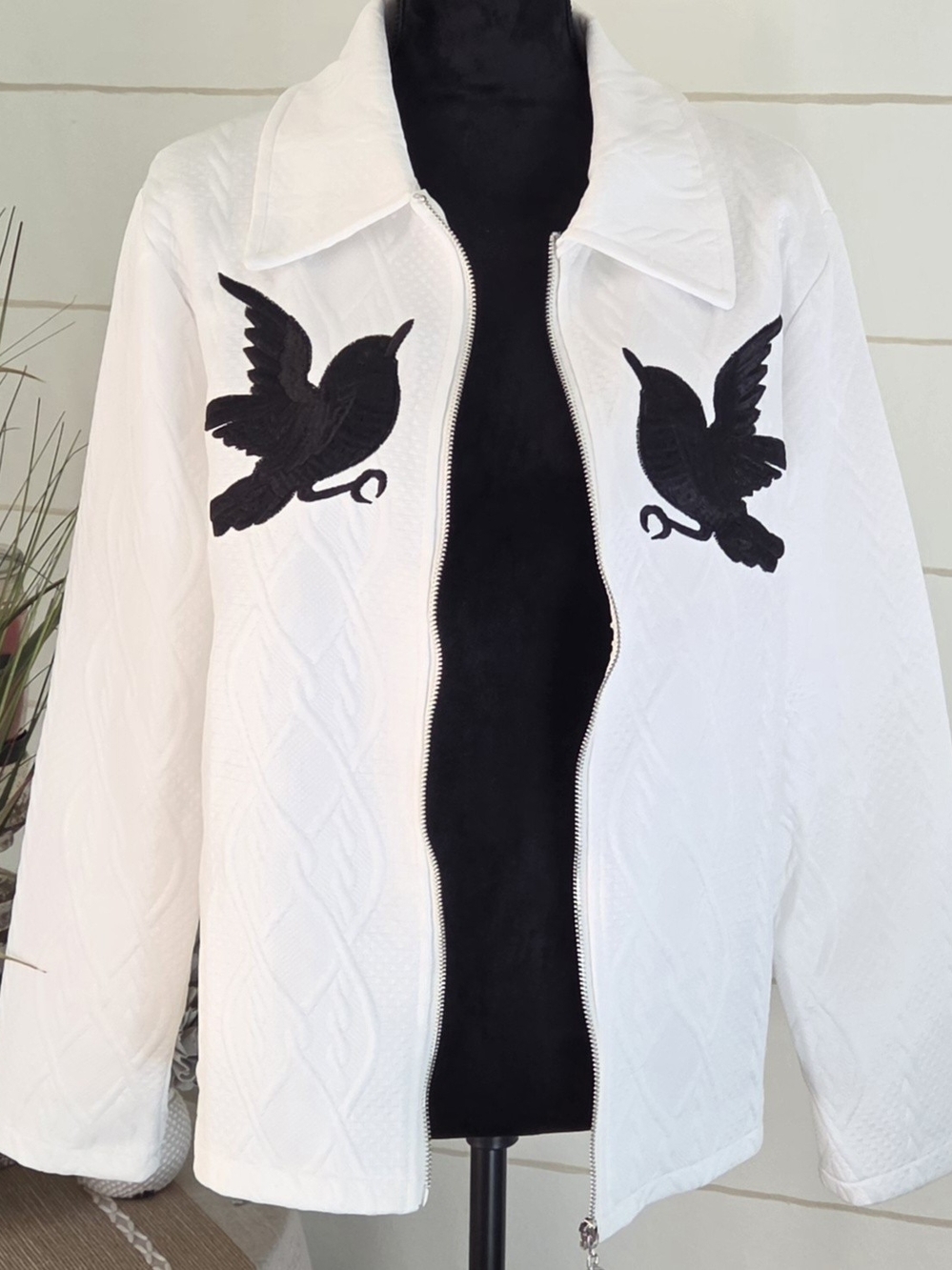 Dress Of You White Raised Cable Knit Embroidered Bird Full Zip Collared Jacket